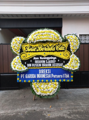 Papan Bunga Duka di Sumay